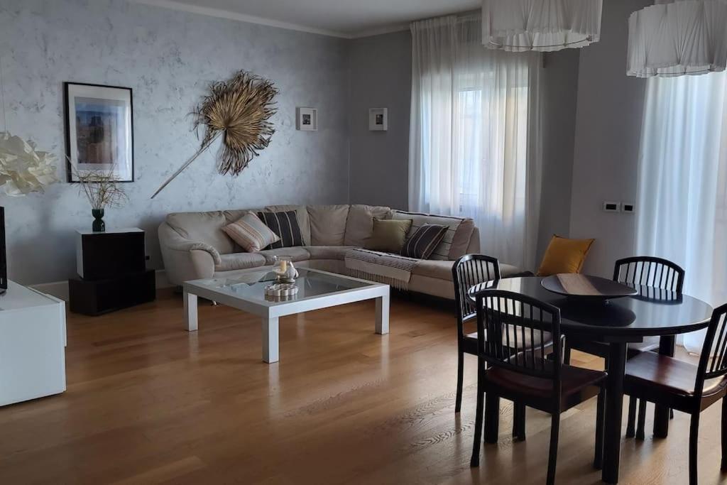 Bari Sul Mare Sea View Apartment Екстер'єр фото